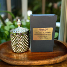 Load image into Gallery viewer, Dark Rose & Labdanum